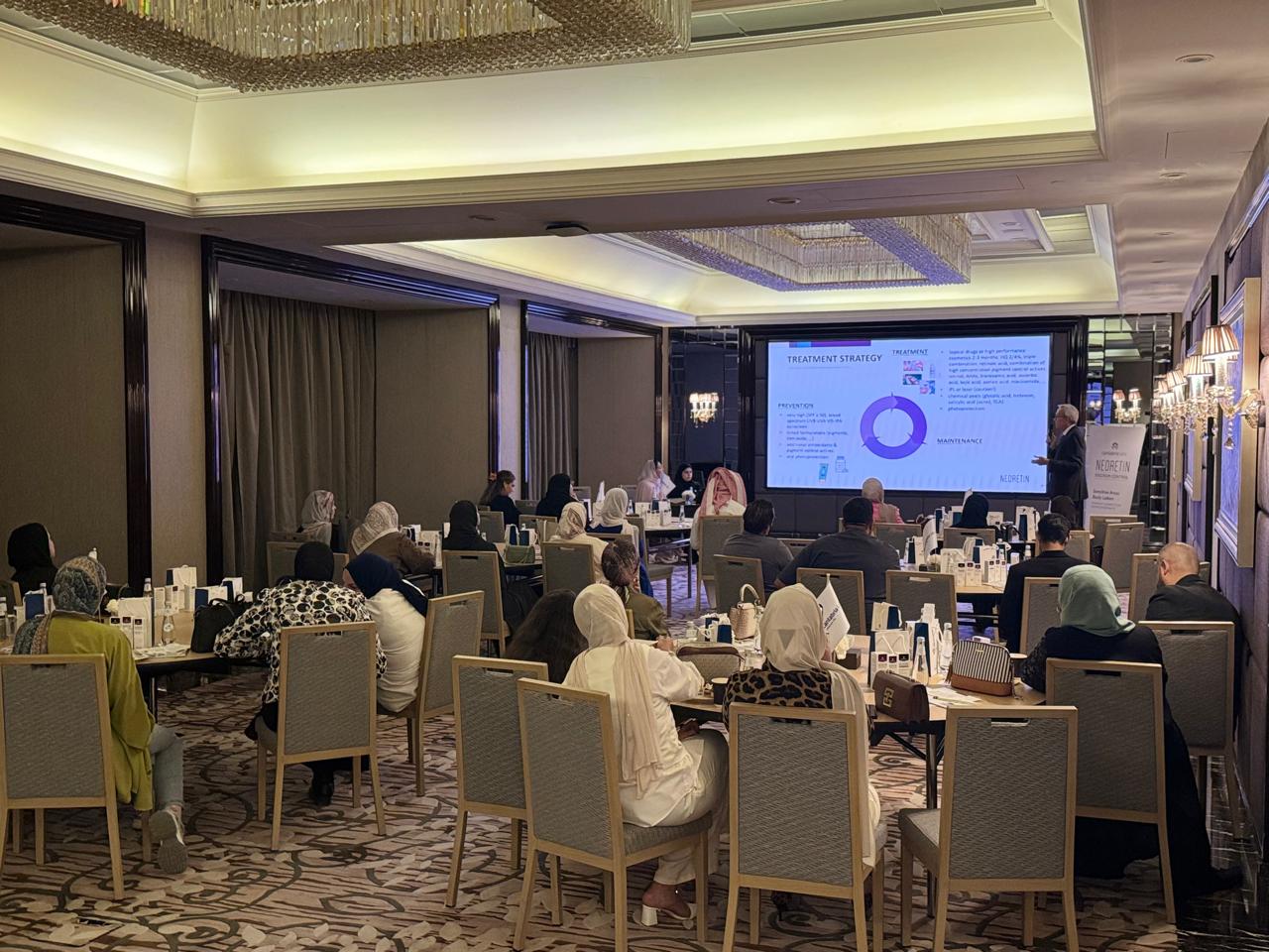 ليلة سعودية مشرقة في الرياض: فعالية علمية رائدة تسلّط الضوء على مستقبل علاجات التصبغات الجلدية في المملكة — slide 26